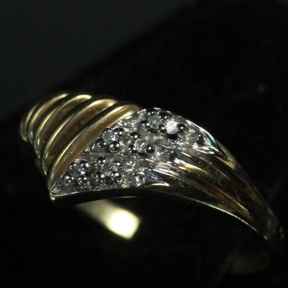 10k GOLD PAVE RHINESTONES RING - Picture 4 of 9